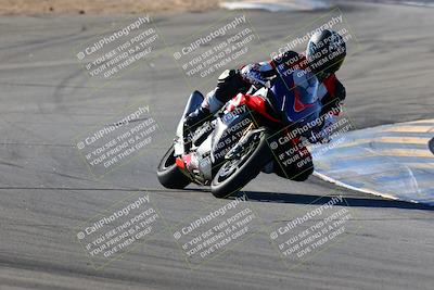 media/Jan-09-2022-SoCal Trackdays (Sun) [[2b1fec8404]]/Turns 9 and 8 (920am)/